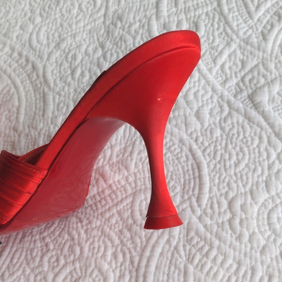 Christian Louboutin Nicol Back Open Toe Mules - Picture 10 of 11